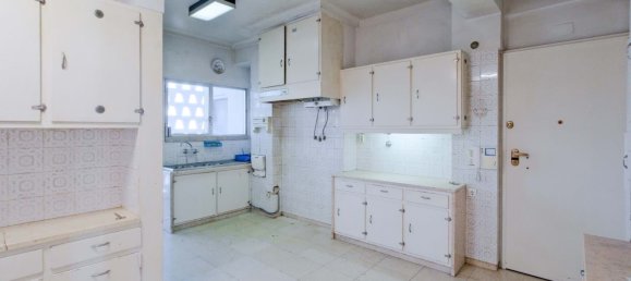 6 غرف نوم شقة في Lisbon, Portugal رقم 117397 23