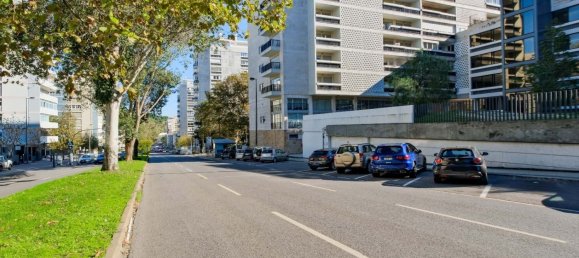 6 غرف نوم شقة في Lisbon, Portugal رقم 117397 50