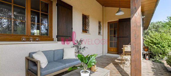 5 bedrooms House in Martignas-sur-Jalle, France No. 97382 9