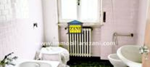 6 bedrooms Villa in Salsomaggiore Terme, Italy No. 292998 18