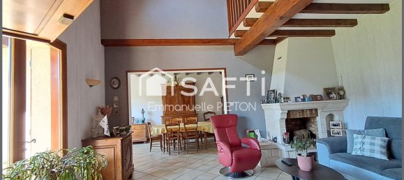 4 bedrooms House in Vienne, France No. 341587 2