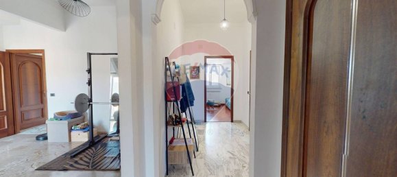 6 bedrooms Apartment in Genoa, Italy No. 313704 23