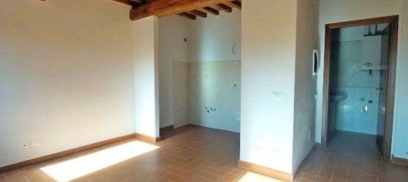 3 rooms Apartment in Marliana, Italy No. 37884 11