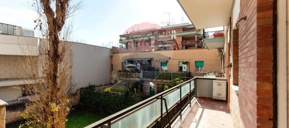 4غرفة شقة في Rome, Italy رقم 136953 32