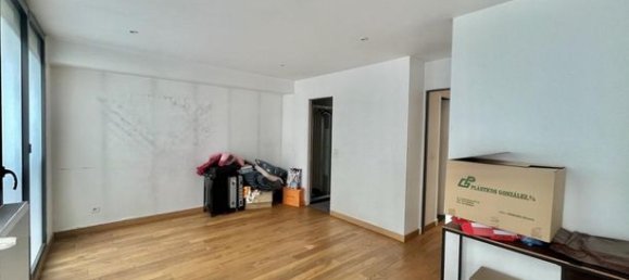 6 bedrooms House in Bagnolet, France No. 358539 10