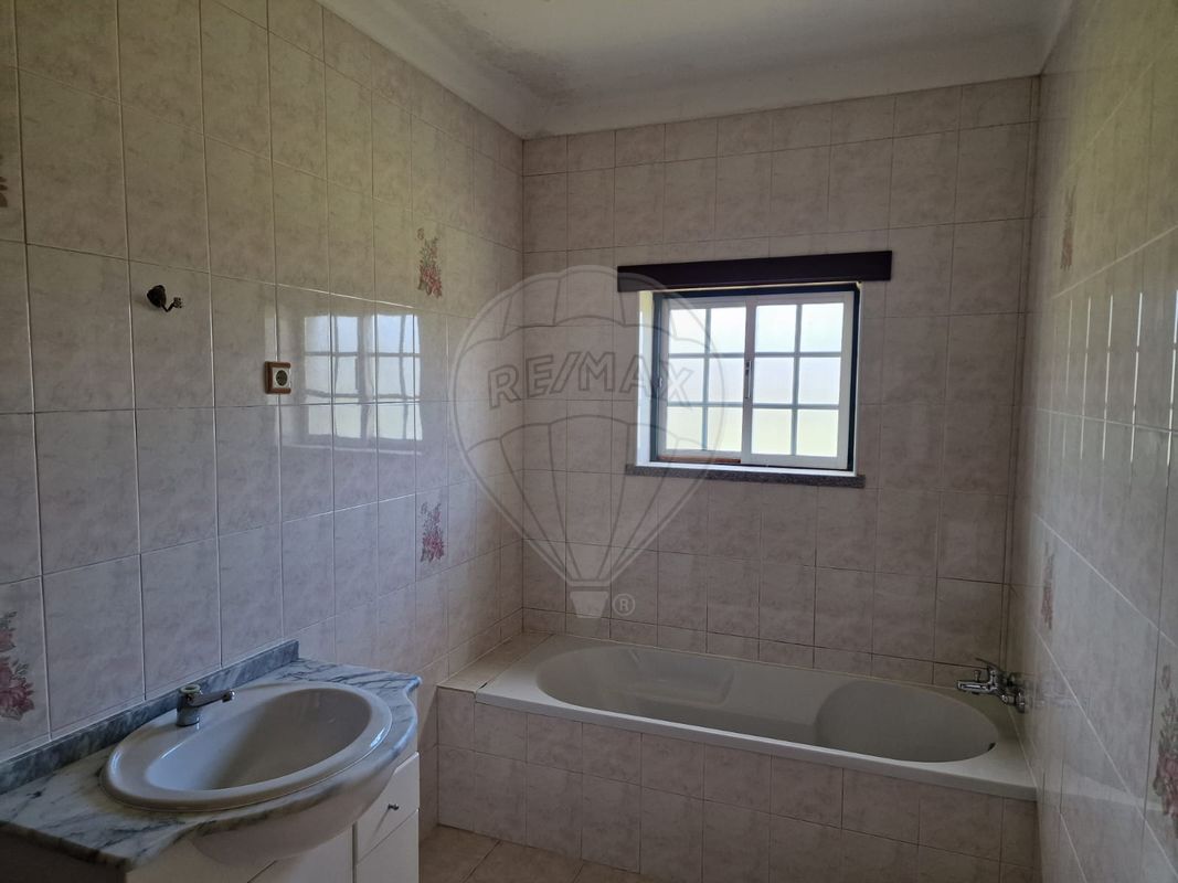 3 Schlafzimmer Haus in Miranda do Corvo, Portugal, Nr. 160712