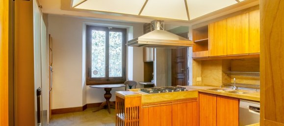 5 bedrooms Penthouse in Fiesole, Italy No. 214226 10