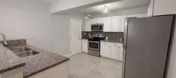 3 bedrooms Villa for sale in Miami, Miami-Dade, Florida, USA № 614412 4