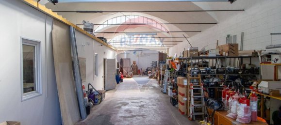 Склад 270м² в Инвериго, Италия № 295041 2