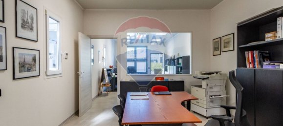 Склад 270м² в Инвериго, Италия № 295041 12