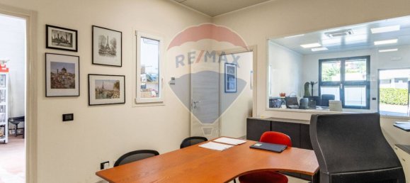 Склад 270м² в Инвериго, Италия № 295041 20