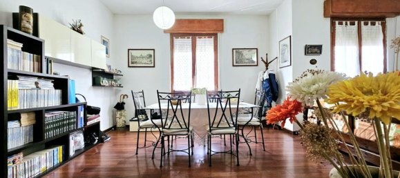 Apartamento de 3 dormitorios en Quartu Sant'Elena, Italy No. 50730 4