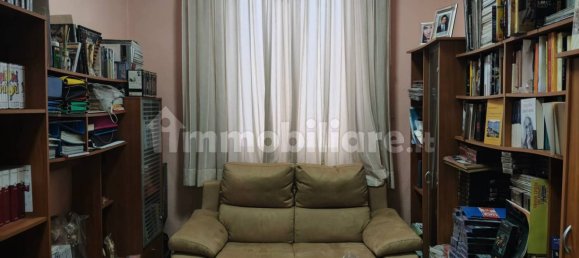 4 bedrooms Apartment in Catania, Italy No. 322636 8