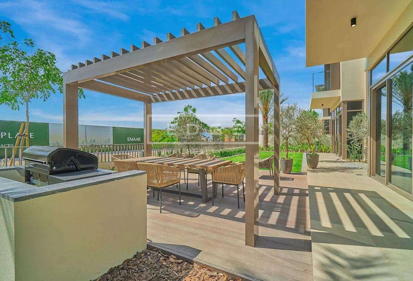 6 bedrooms Villa in Dubai Hills Estate, UAE No. 2707