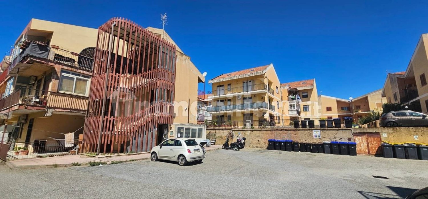 1 chambre Appartement à Messina, Italy No. 338732