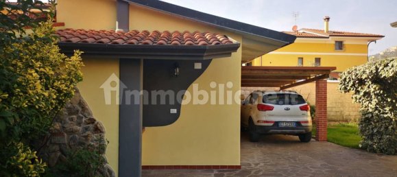 5 rooms House in Carrara, Italy No. 80914 19