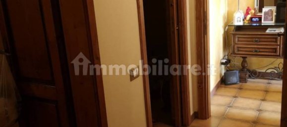 5 rooms House in Carrara, Italy No. 80914 17