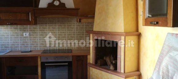 5 rooms House in Carrara, Italy No. 80914 4
