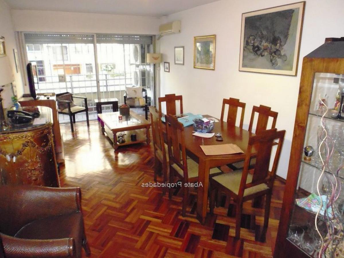 Квартира с 2 спальнями в Монтевидео, Уругвай № 6024