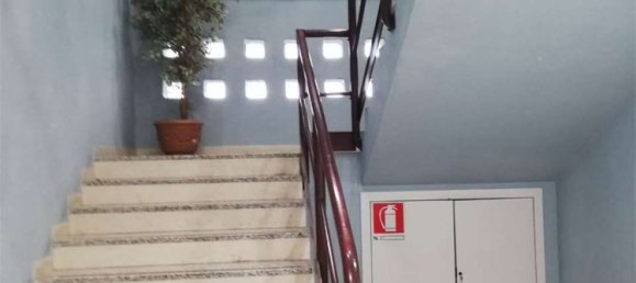 42m² Office in Ferrara, Italy No. 159485 8