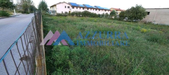1 room Land in Montenero di Bisaccia, Italy No. 130134 3