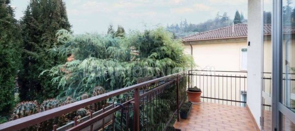 4 bedrooms Apartment in Verona, Italy No. 115276 5