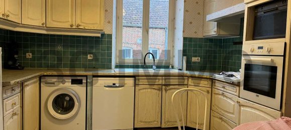 5 bedrooms House in Provins, France No. 197553 6