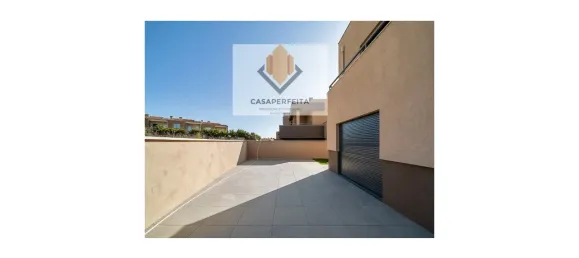 3 bedrooms House in Madalena, Portugal No. 139101 6