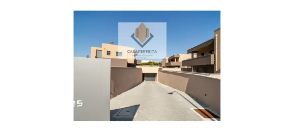 3 bedrooms House in Madalena, Portugal No. 139101 32