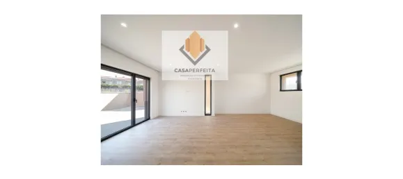 3 bedrooms House in Madalena, Portugal No. 139101 12