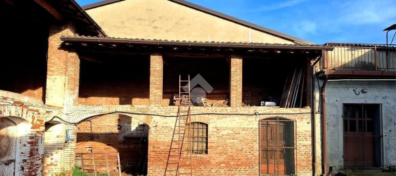 7غرفة منزل في Isola Dovarese, Italy رقم 1795 19