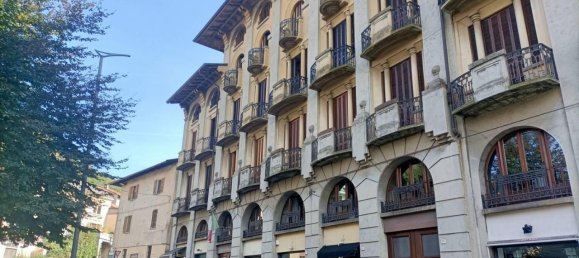 4 rooms Apartment in Borgosesia, Italy No. 29997 3