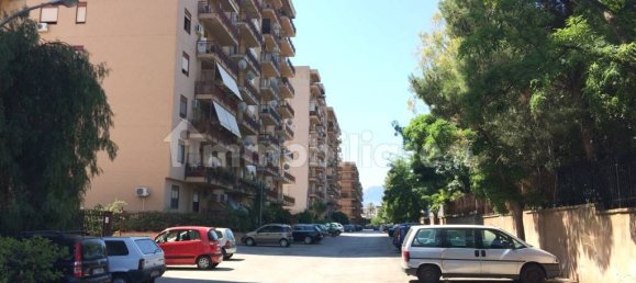 3 bedrooms Apartment in Palermo, Italy No. 322016 44