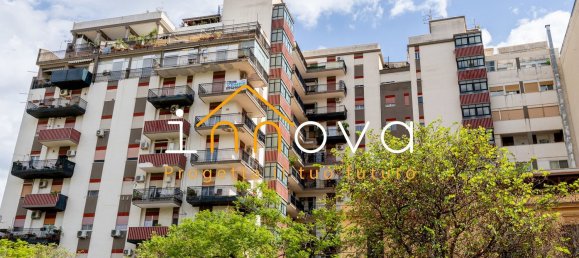 Apartamento de 4 divisões em Palermo, Italy N.º 52246 42