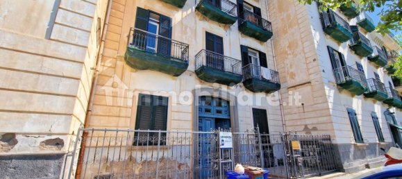 113m² Warehouse in Pozzuoli, Italy No. 315831 11