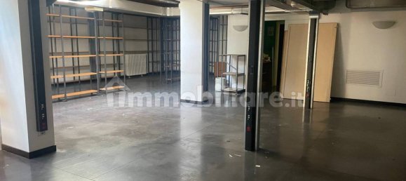 5 rooms Office in Milan, Italy No. 243611 3