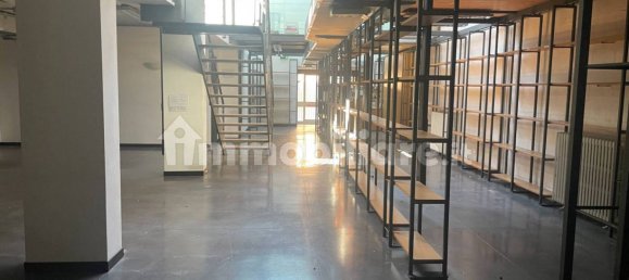 5 rooms Office in Milan, Italy No. 243611 11