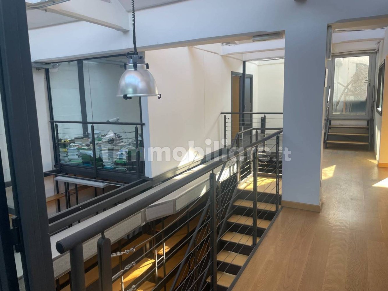 5 rooms Office in Milan, Italy No. 243611