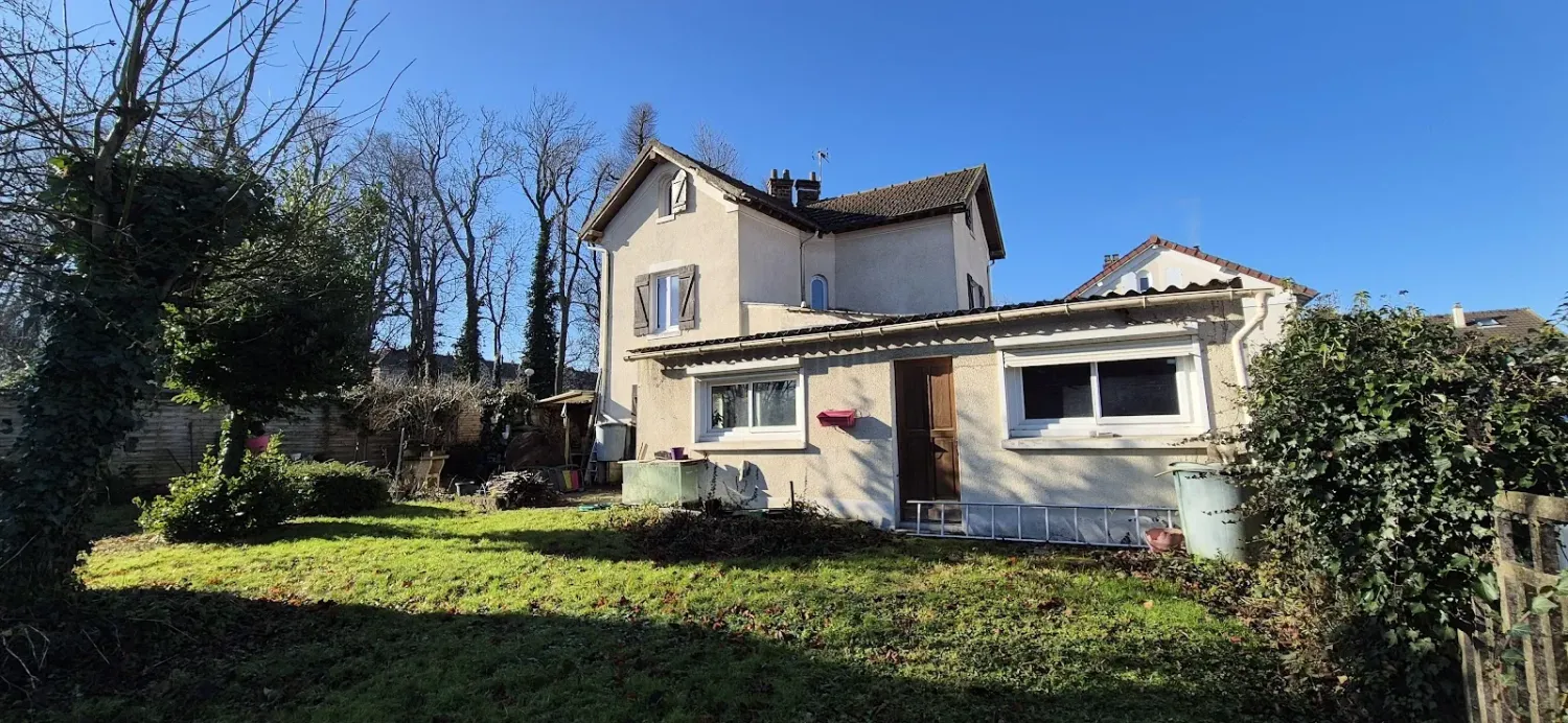 5 غرف نوم منزل في Noisiel, France رقم 345705