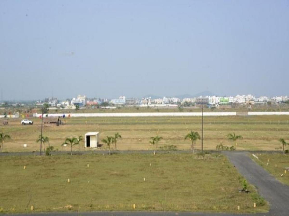  Land in Chennai, India No. 40601
