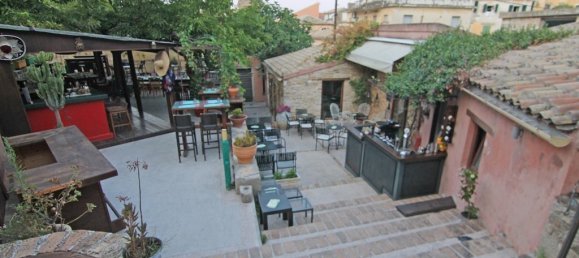 Недвижимость 330м² в Керкира, Центральная Керкира и Диапонтии-Ниси, Керкира, Ионические острова, Пелопоннес, Западная Греция и Ионические острова, Греция № 6103 5