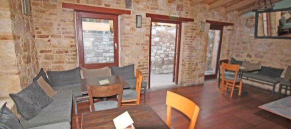 Недвижимость 330м² в Керкира, Центральная Керкира и Диапонтии-Ниси, Керкира, Ионические острова, Пелопоннес, Западная Греция и Ионические острова, Греция № 6103 9