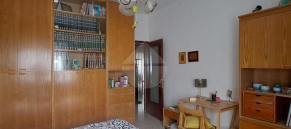 3 rooms Apartment in Bari, Italy No. 39580 5