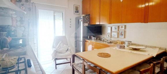 3 rooms Apartment in Bari, Italy No. 39580 6