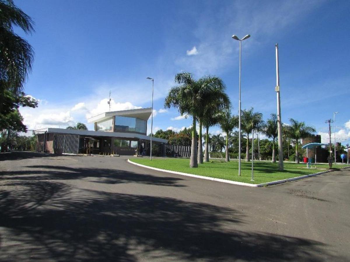 Casa de 3 dormitorios en Sao Paulo, Brazil No. 505099