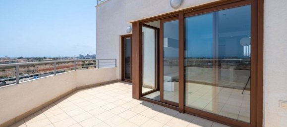 3 Schlafzimmer Penthouse in Dehesa De Campoamor, Spain, Nr. 188095 24