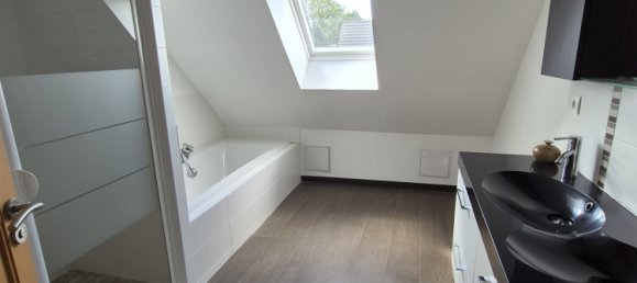 5 bedrooms House in Rumegies, France No. 244741 7