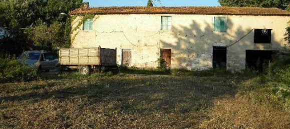 12-Zimmer Haus in Pietrasanta, Italy, Nr. 175752 5