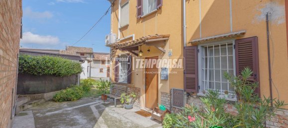3 Schlafzimmer Haus in Calendasco, Italy, Nr. 333092 15