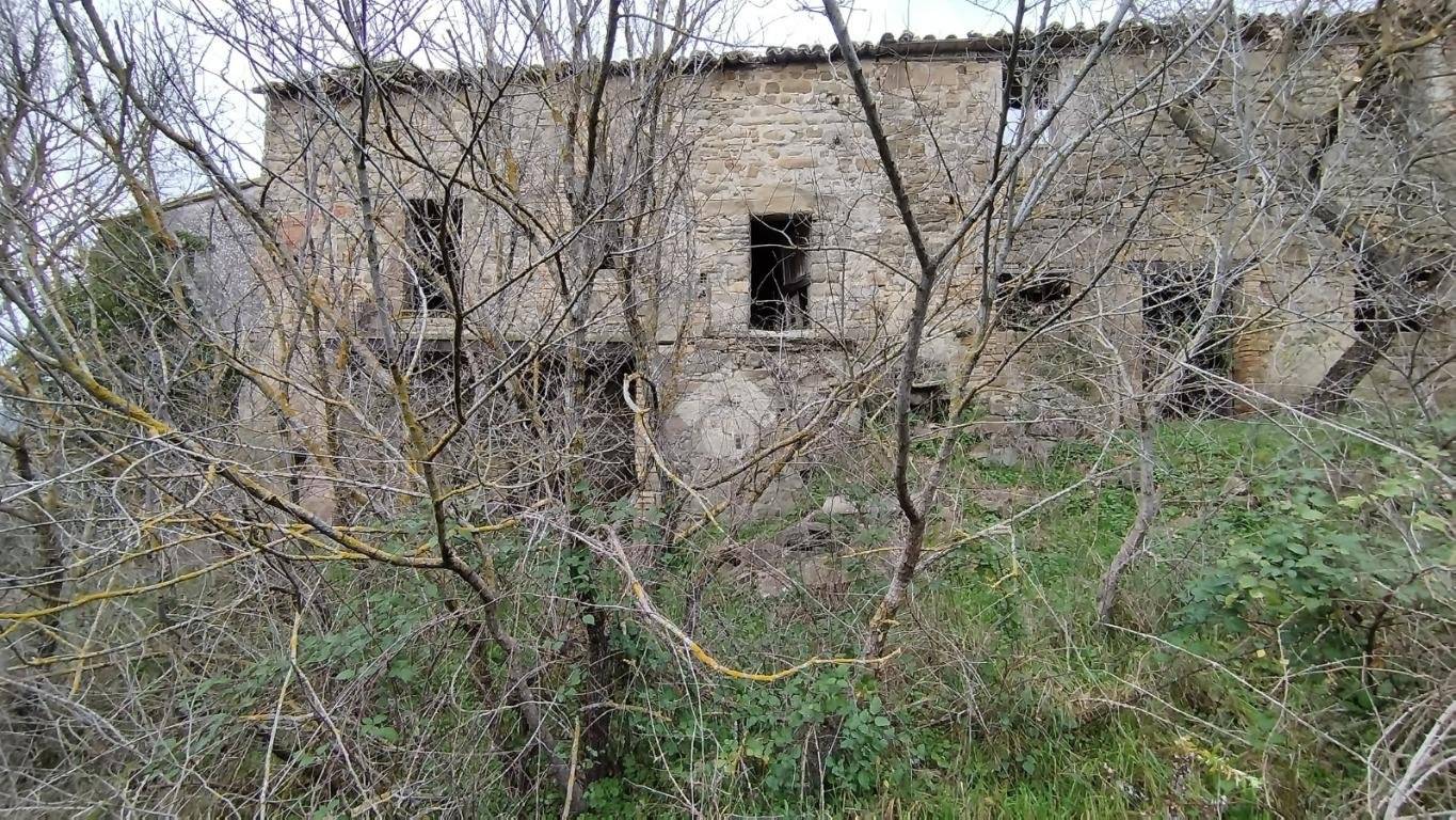 Studio in Valfabbrica, Italy No. 356571